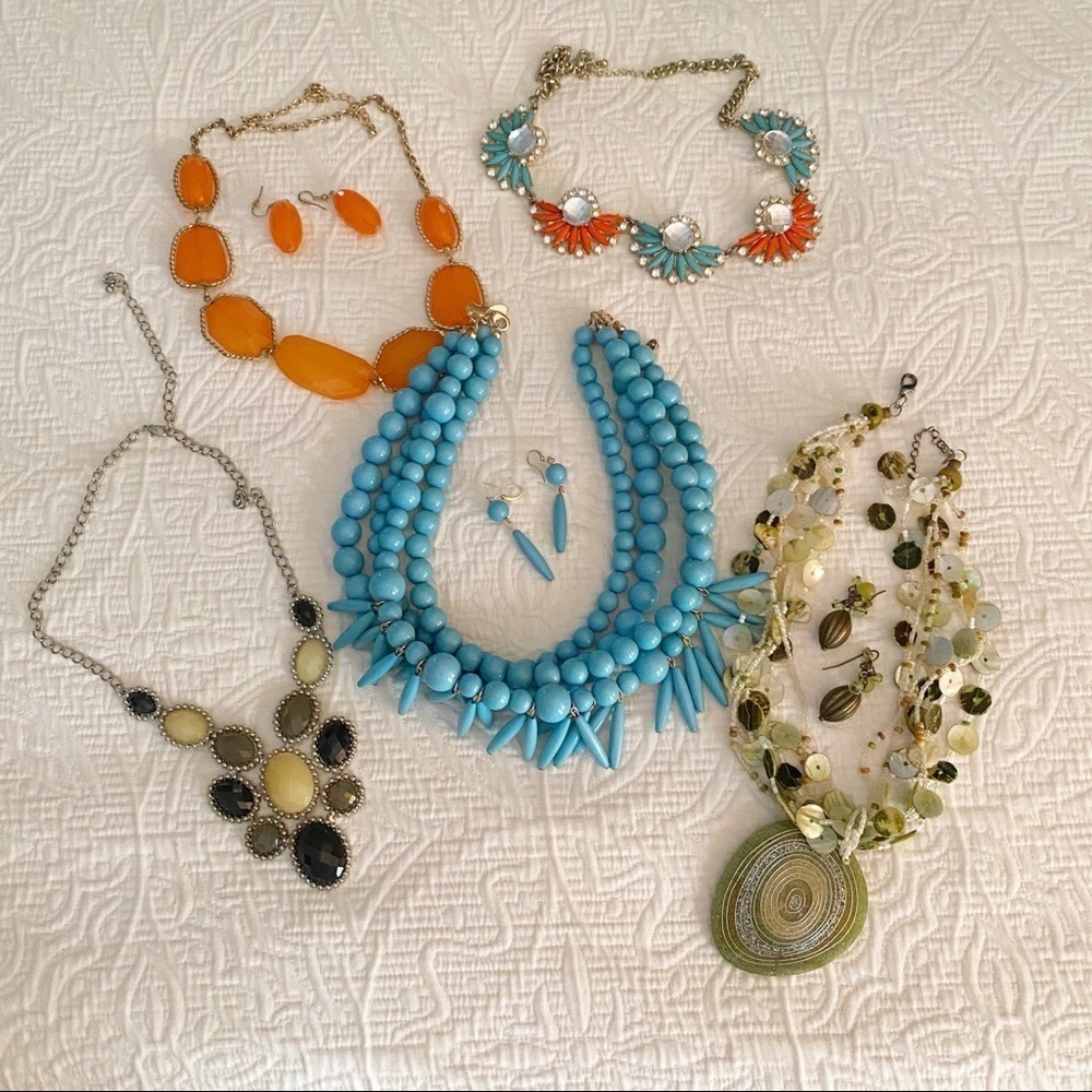 Costume Jewelry Bundle: Necklaces and Earrings